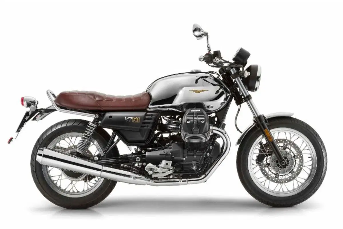 Moto Guzzi V7 V7 III Anniversario (2017 - 18) (2)