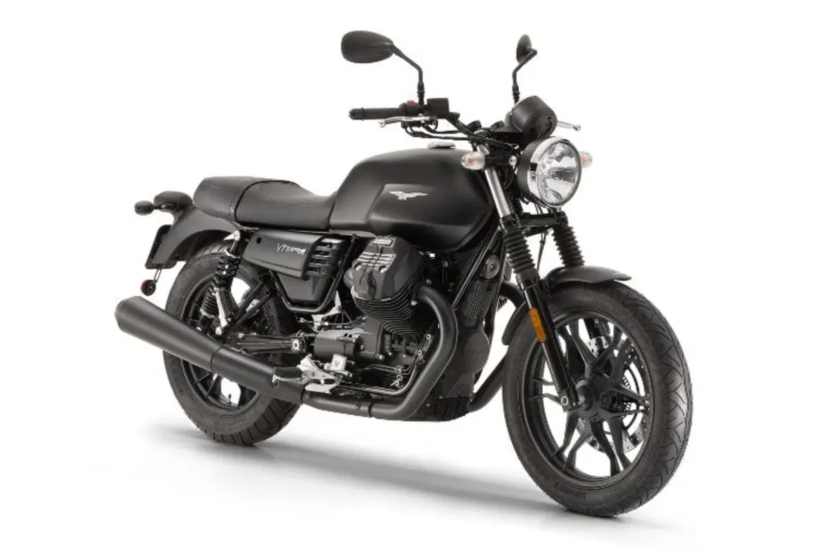 Moto Guzzi V7 V7 III Stone (2017 - 20) (2)