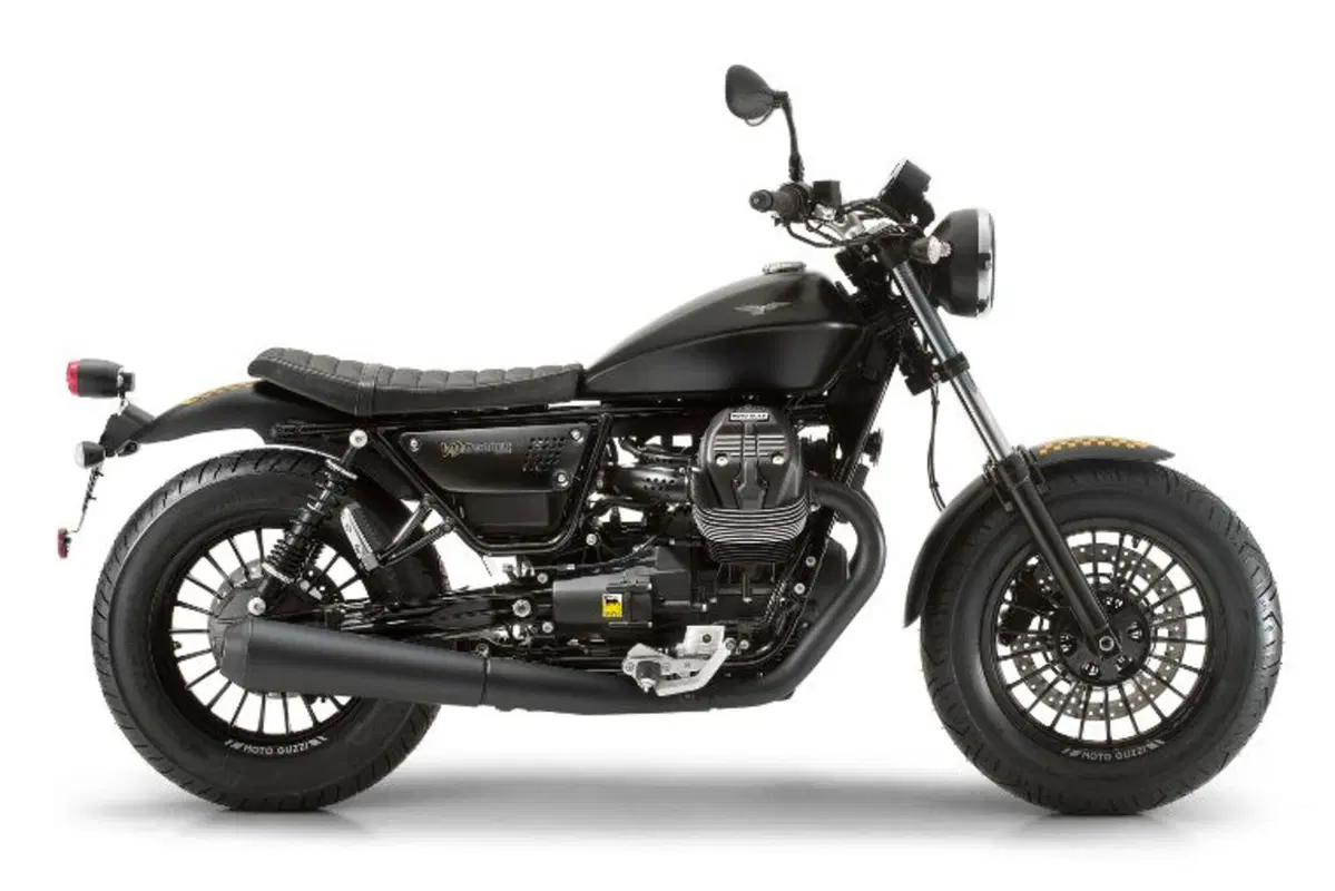 Moto Guzzi V9 V9 Bobber (2016 - 18) (10)