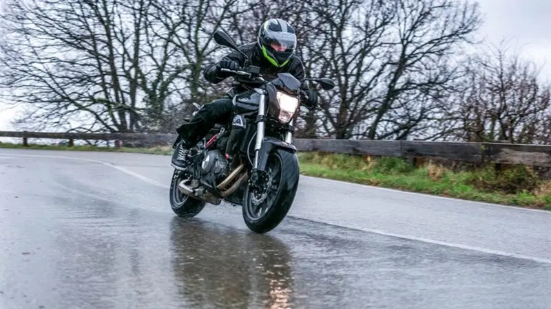 I Racconti di Moto.it: "Le passioni deboli"