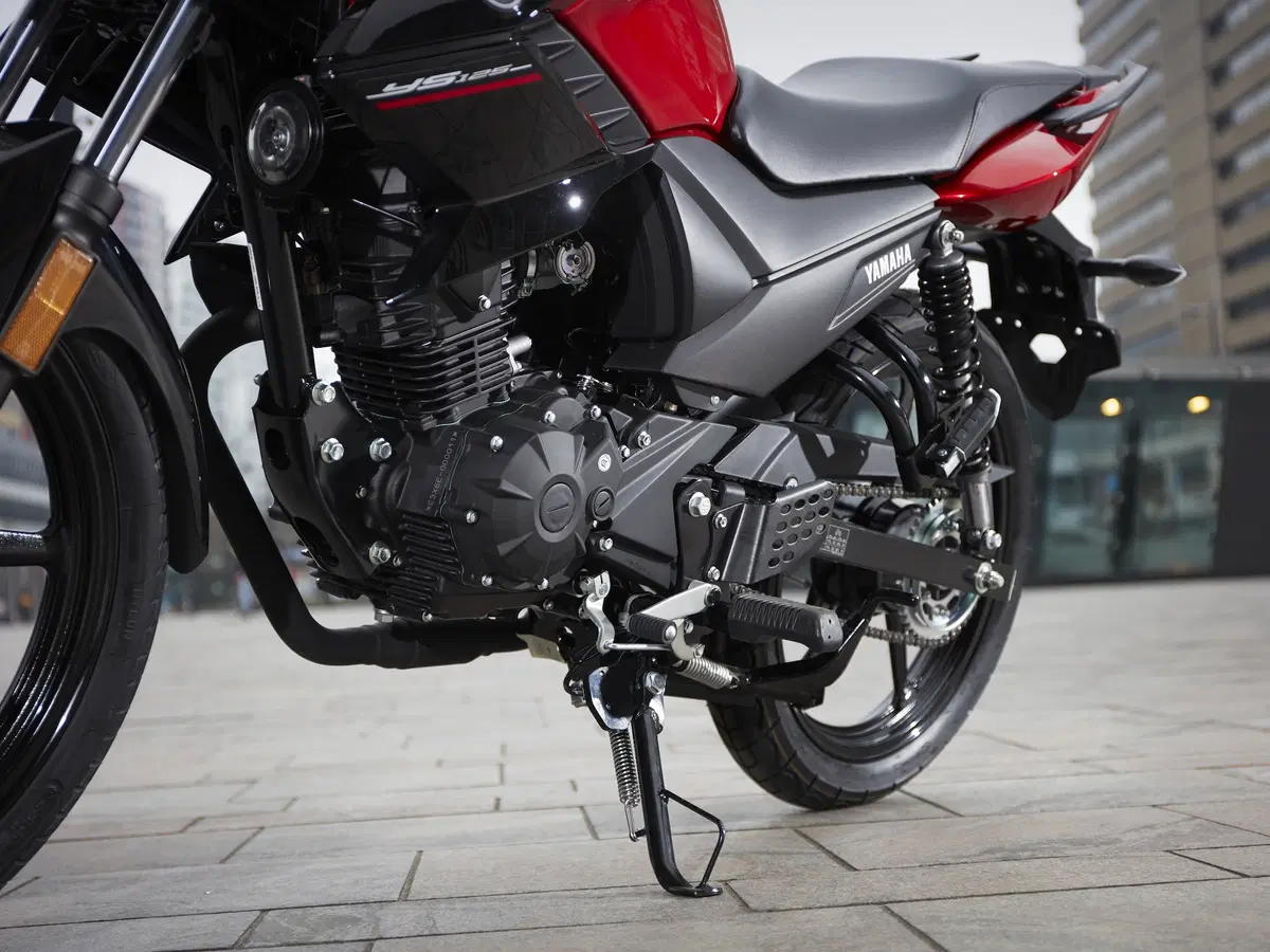 Yamaha: nuova YS 125 (11)