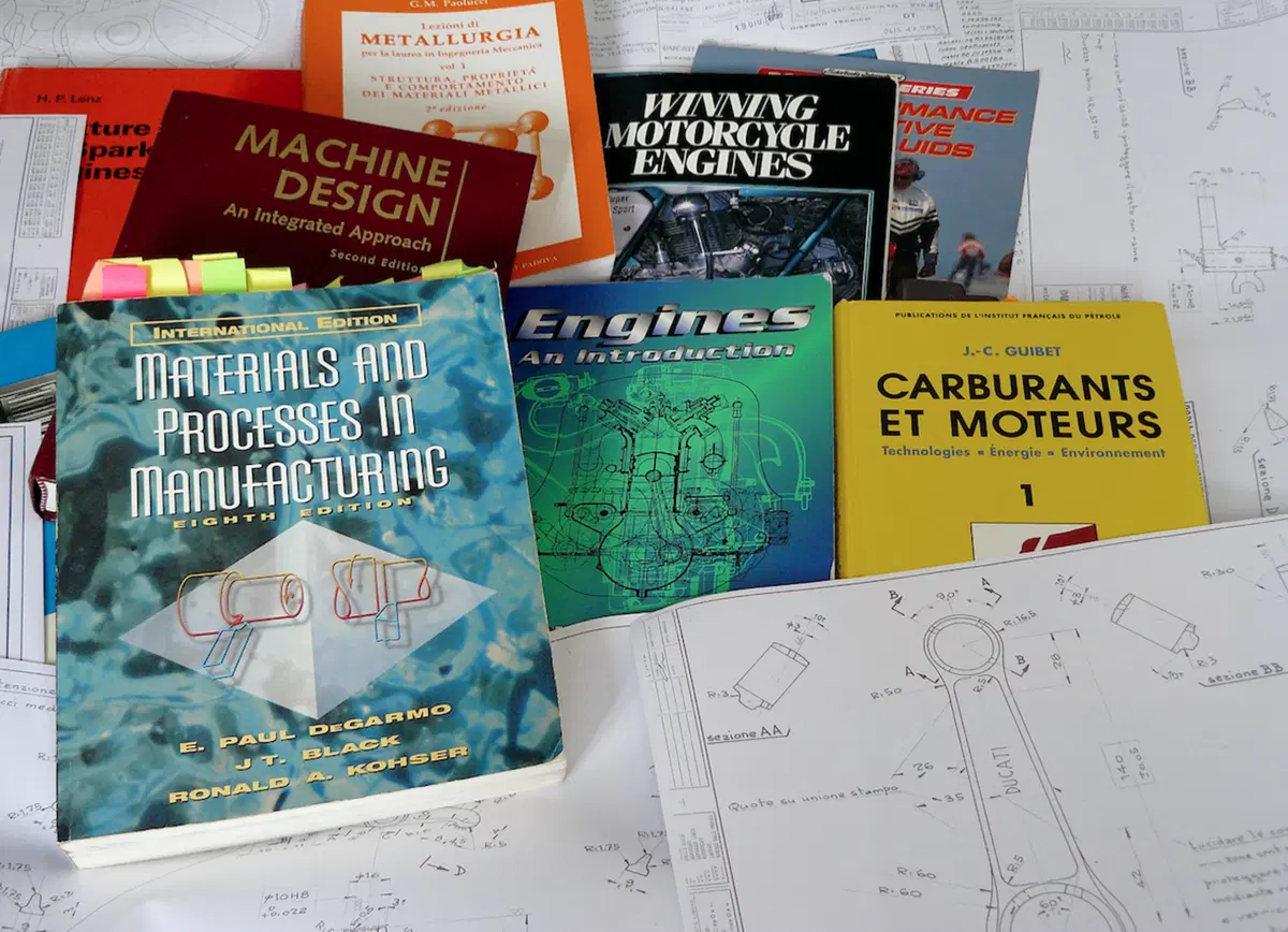 Libri, convegni e corsi