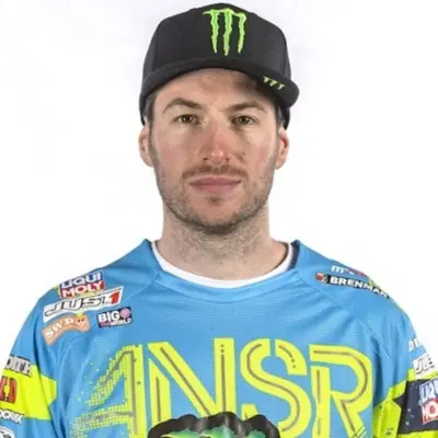 TOMMY SEARLE