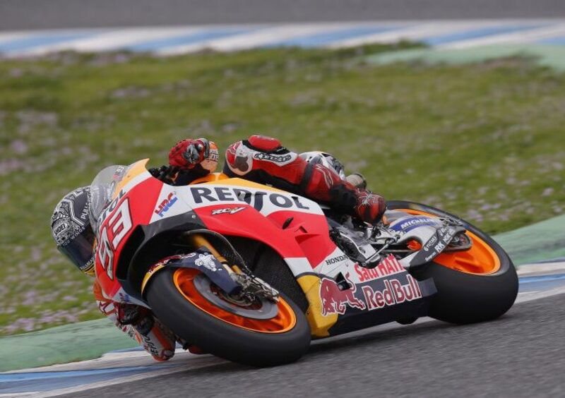 MotoGP. Test HRC a Jerez, lussazione per Marquez