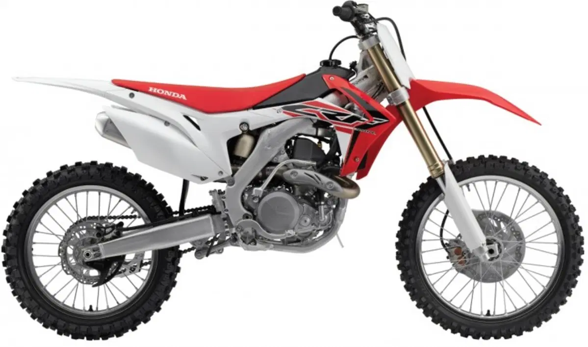 Honda CRF450R 2017? Il prototipo in gara a Kobe (8)