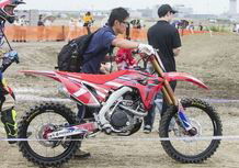 Honda CRF450R 2017? Il prototipo in gara a Kobe