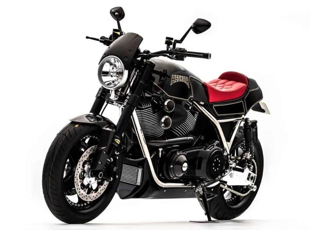 Hesketh Valiant, supercharged da 250 cavalli (2)