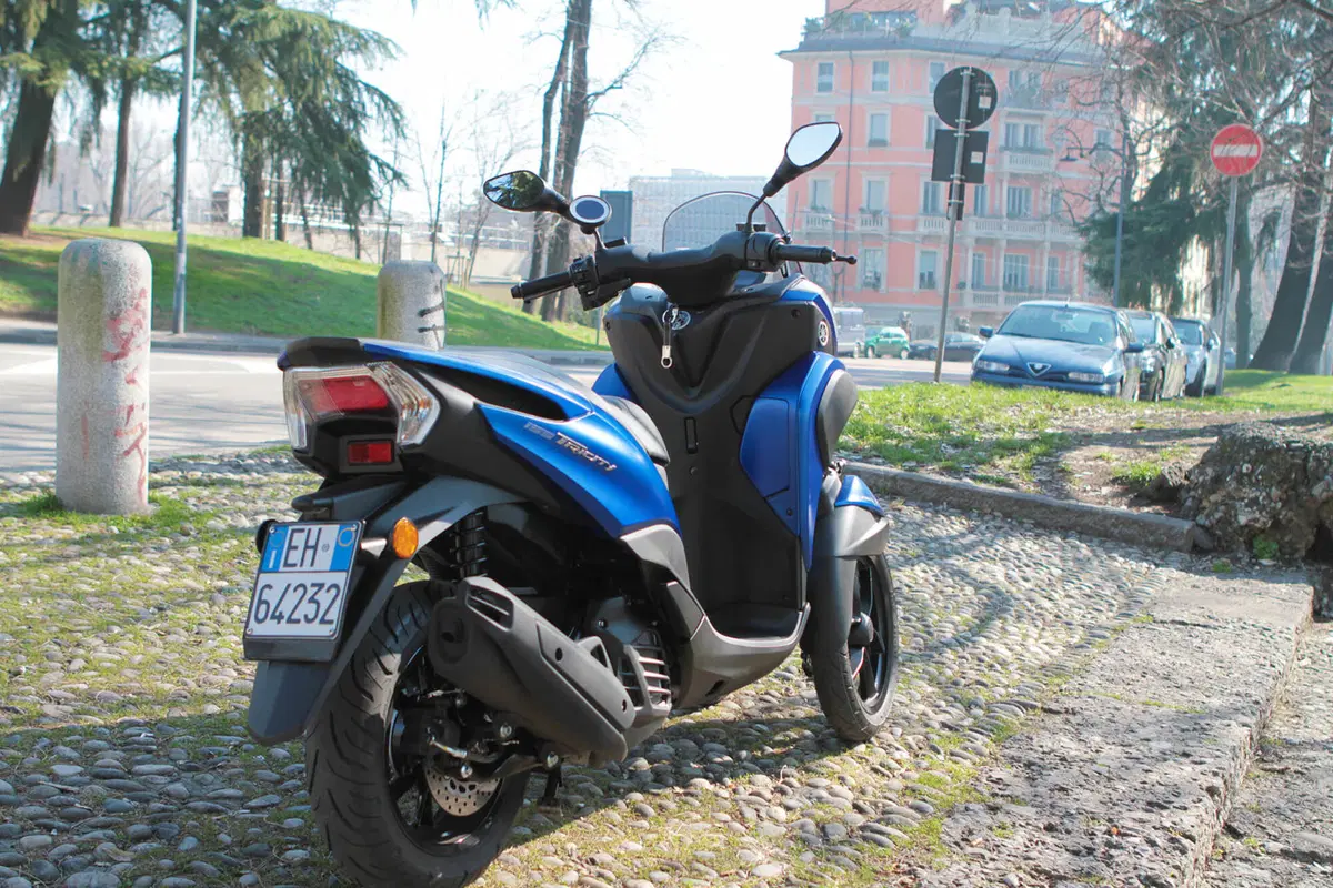 Yamaha Tricity 155 (2)