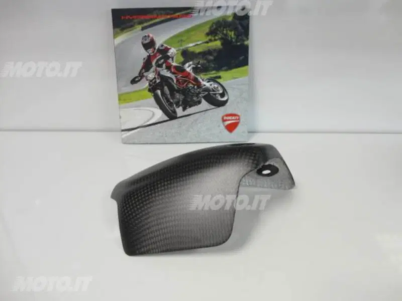 Paracalore carbonio Hypermotard Ducati Hyper 821 (3)