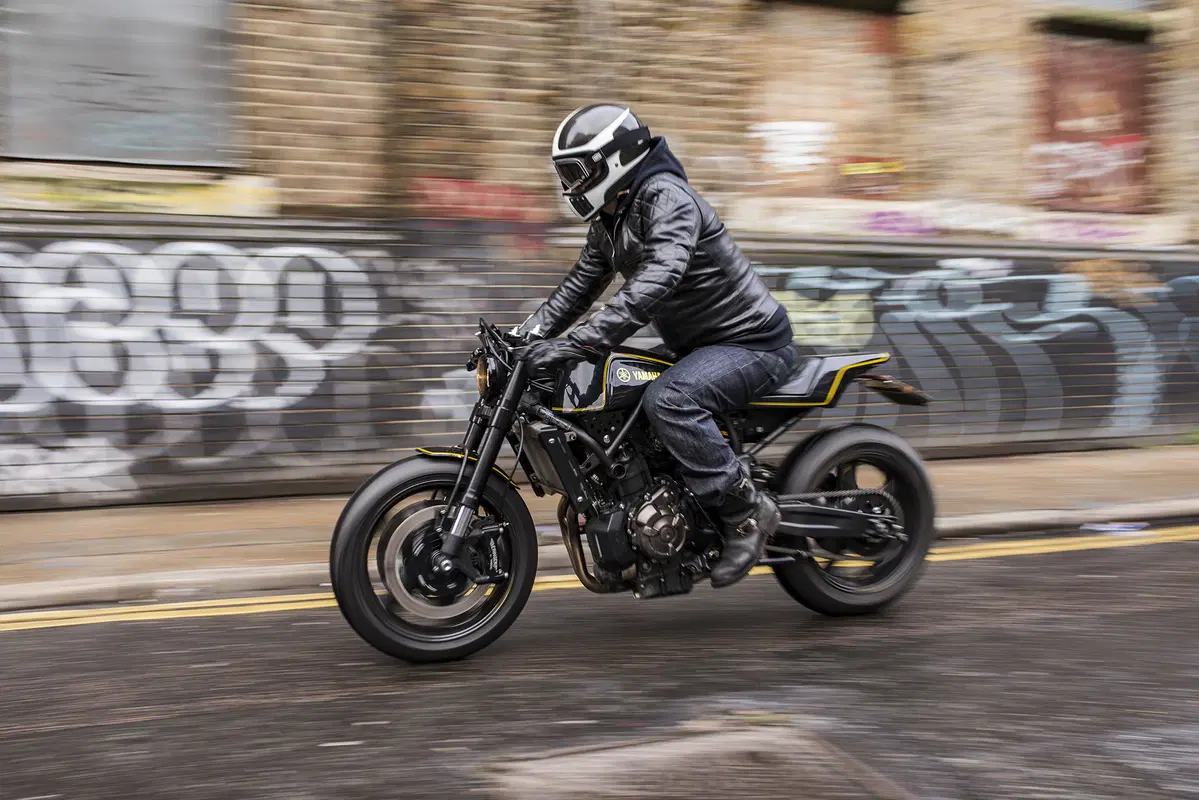 Yamaha XSR 700 Convertibile Rough Crafts (2)