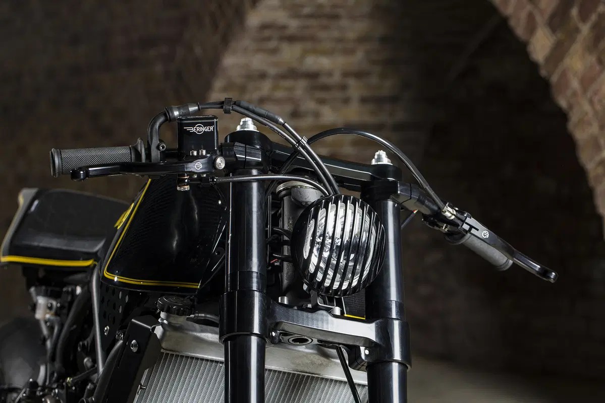 Yamaha XSR 700 Convertibile Rough Crafts (16)
