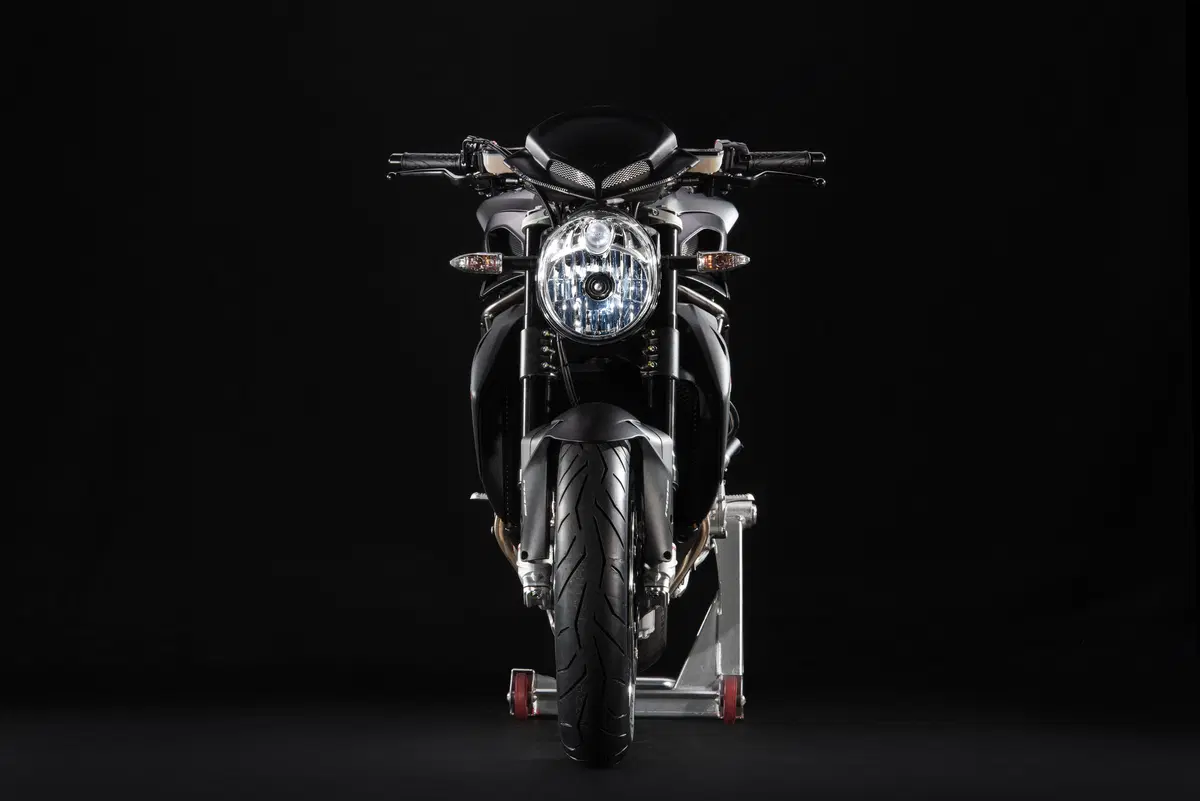 MV Agusta Brutale 1090 e 1090 RR 2015 (6)