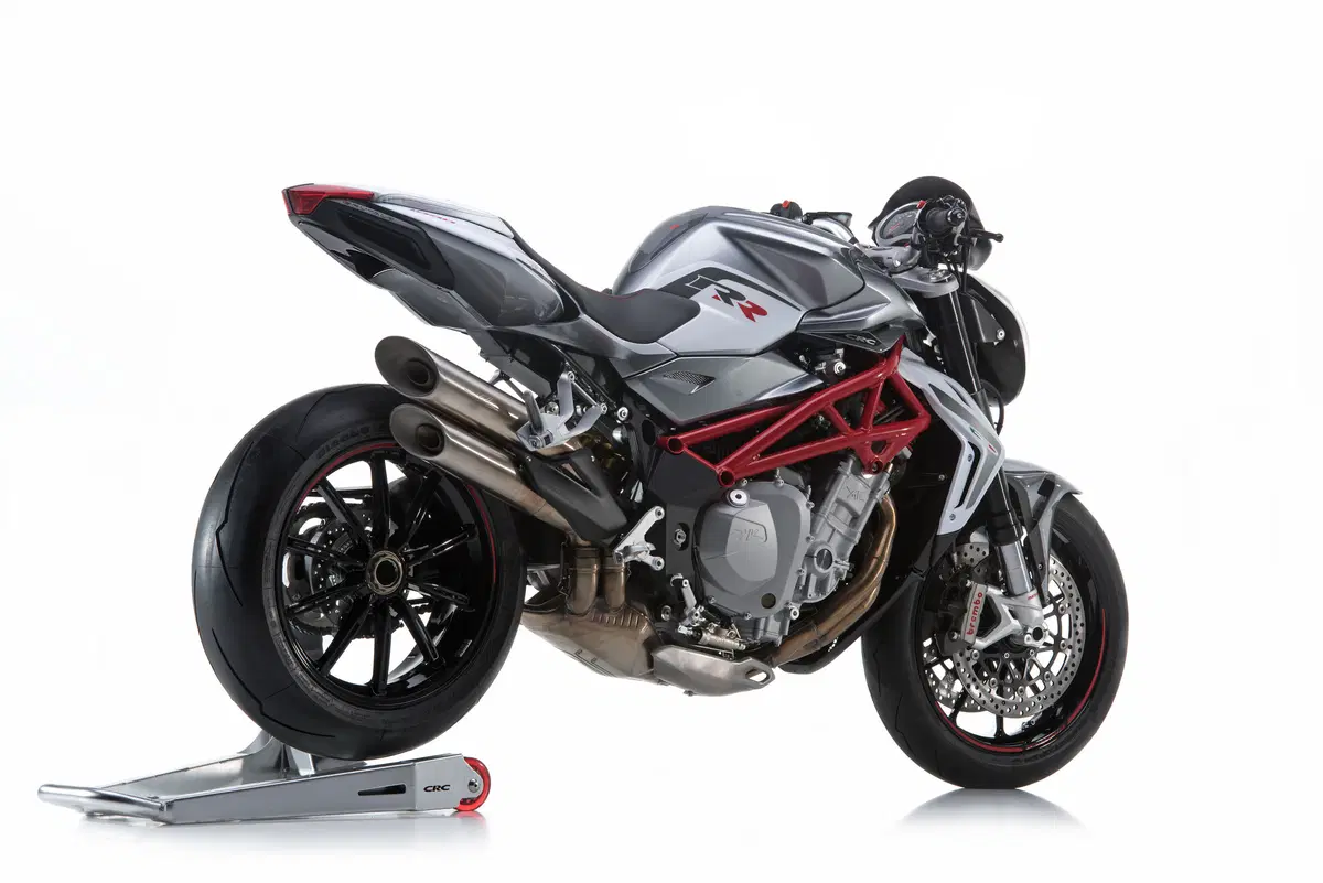 MV Agusta Brutale 1090 e 1090 RR 2015 (15)