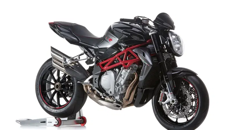 MV Agusta Brutale 1090 e 1090 RR 2015
