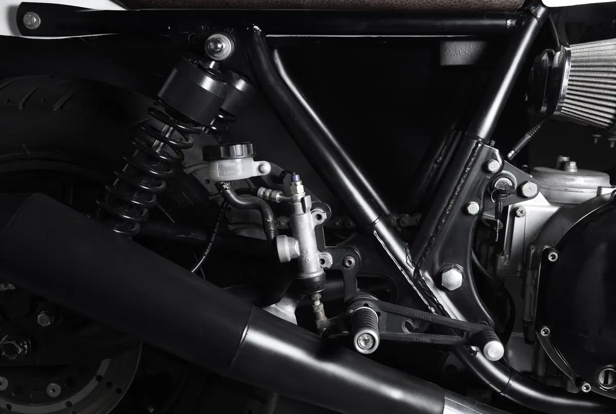 Venier Kawasaki KZ 1000 Giappone (11)
