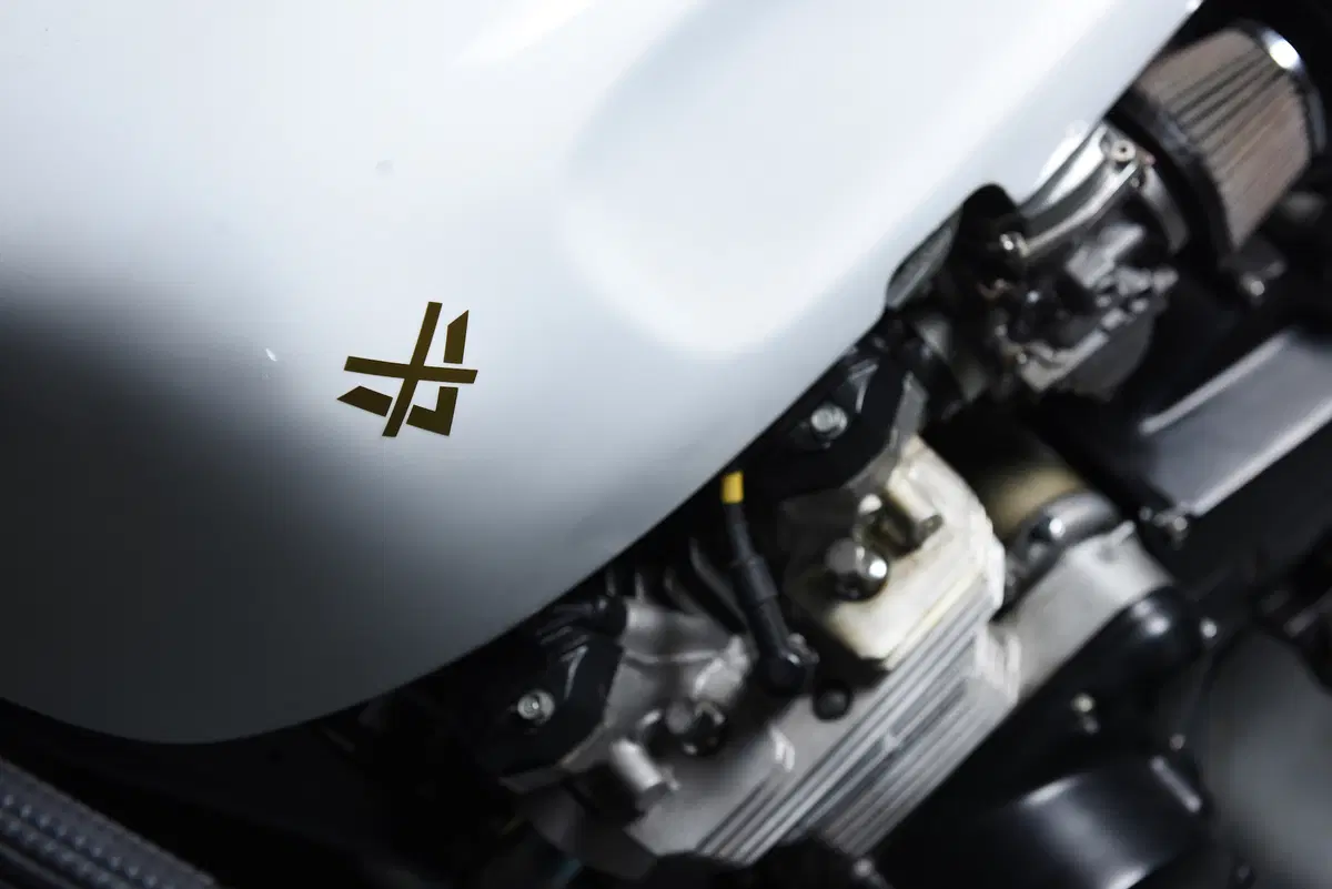 Venier Kawasaki KZ 1000 Giappone (12)