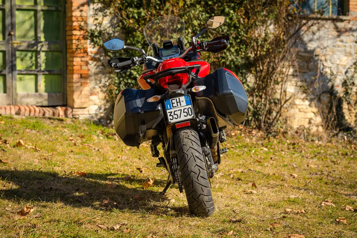 Ducati Multistrada 950 vs KTM 1090 Adventure. Comparativa maxienduro (11)