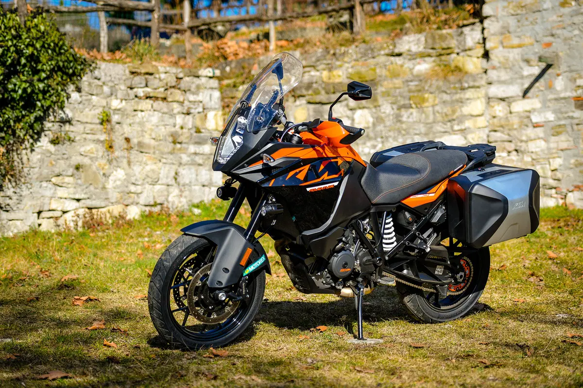 Ducati Multistrada 950 vs KTM 1090 Adventure. Comparativa maxienduro (16)
