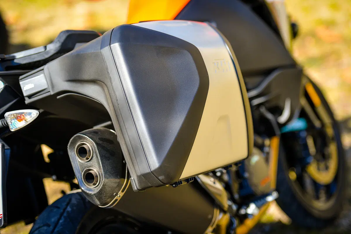 Ducati Multistrada 950 vs KTM 1090 Adventure. Comparativa maxienduro (21)