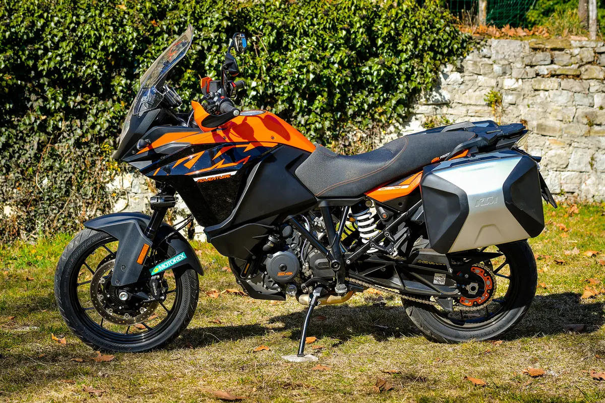 Ducati Multistrada 950 vs KTM 1090 Adventure. Comparativa maxienduro (19)
