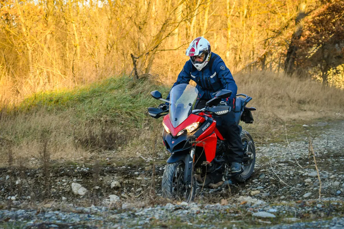 Ducati Multistrada 950 vs KTM 1090 Adventure. Comparativa maxienduro (35)