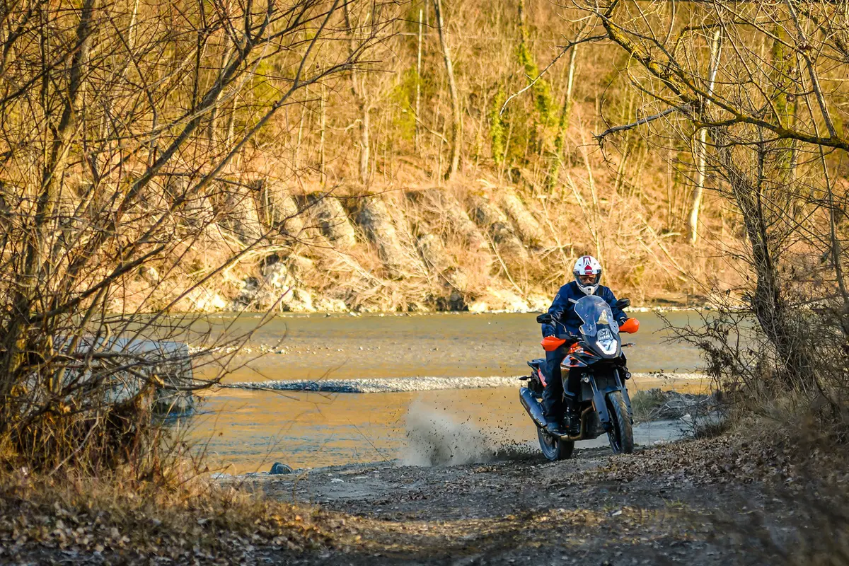 Ducati Multistrada 950 vs KTM 1090 Adventure. Comparativa maxienduro (49)