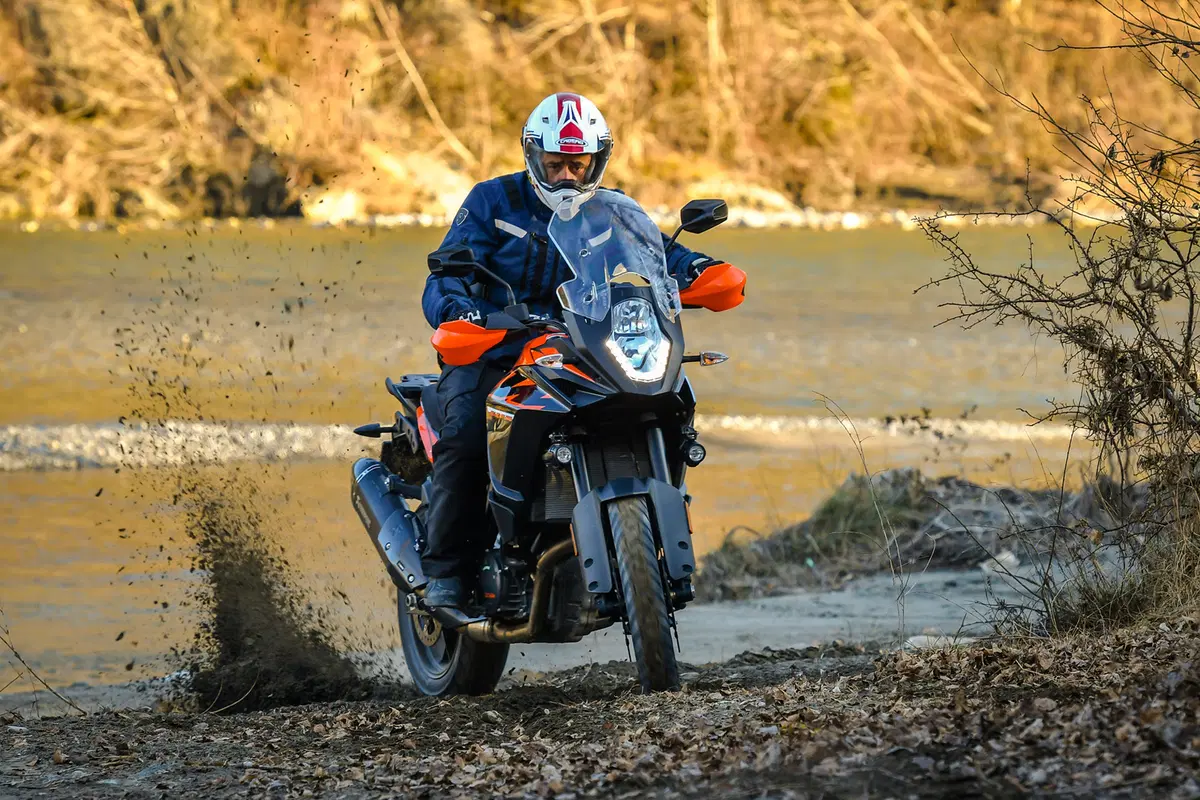 Ducati Multistrada 950 vs KTM 1090 Adventure. Comparativa maxienduro (50)