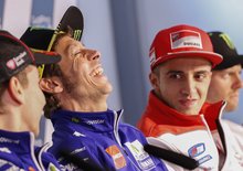 MotoGP 2015. Rossi: Marquez mi elogia o mi prende in giro?