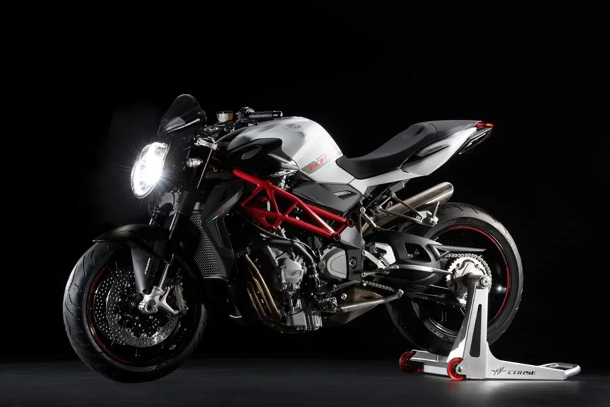 MV Agusta Brutale 1090 Brutale 1090 (2012 - 15) (8)
