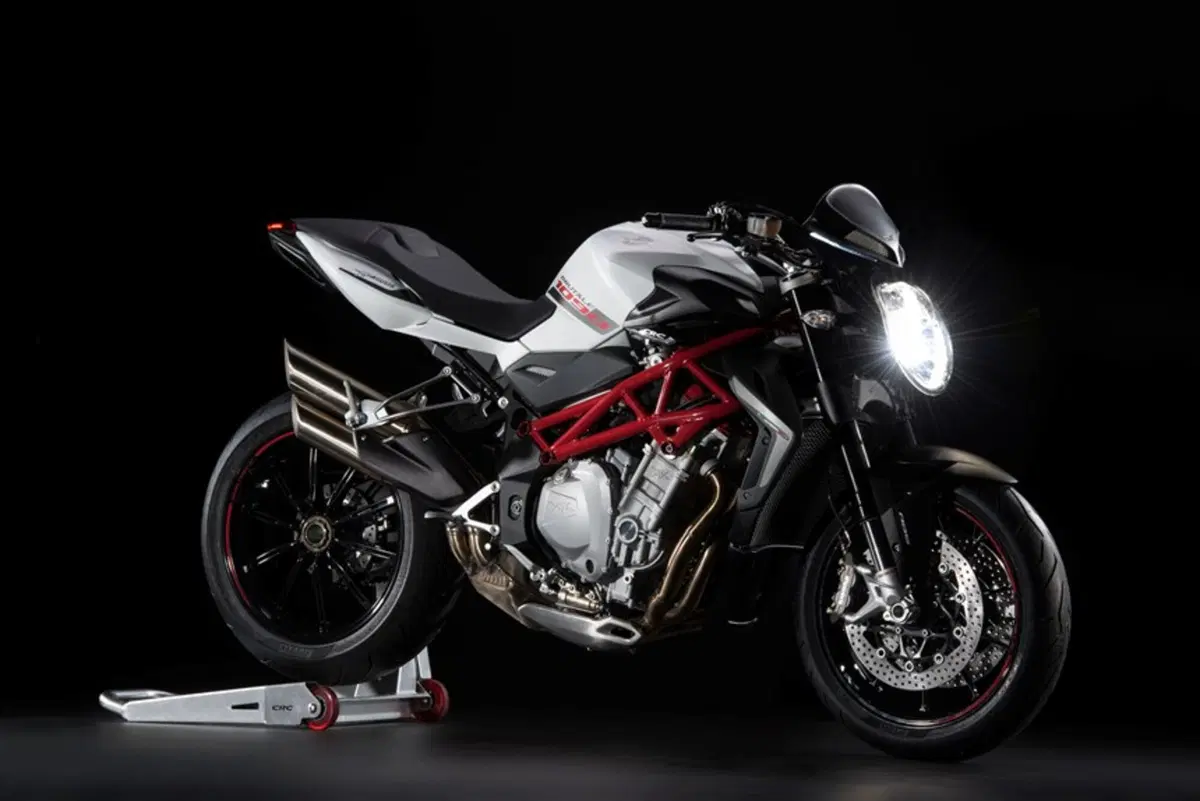 MV Agusta Brutale 1090 Brutale 1090 (2012 - 15) (7)