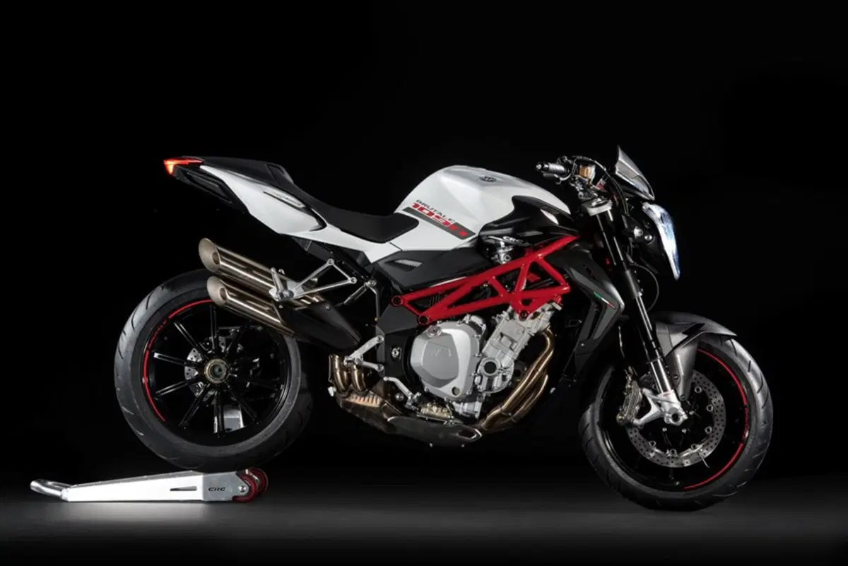 MV Agusta Brutale 1090 Brutale 1090 (2012 - 15) (10)