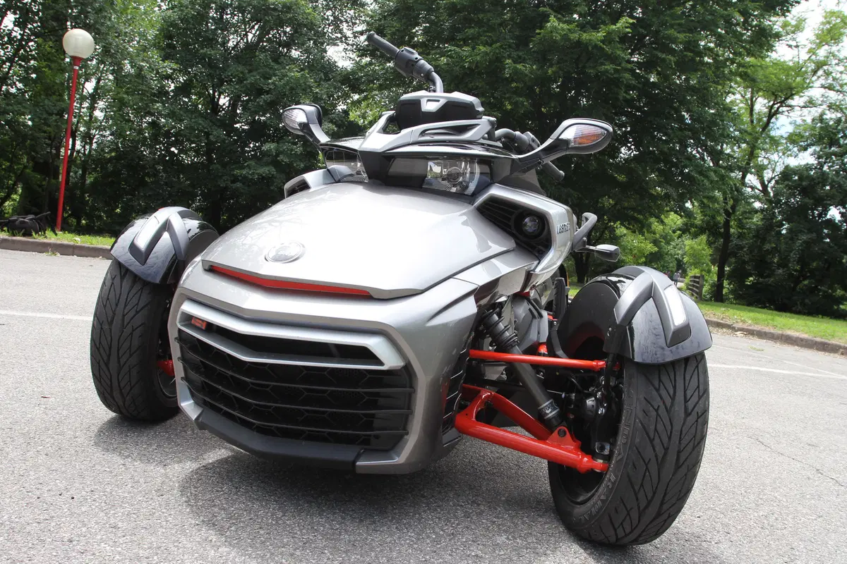 Can-Am Spyder F3-S (5)