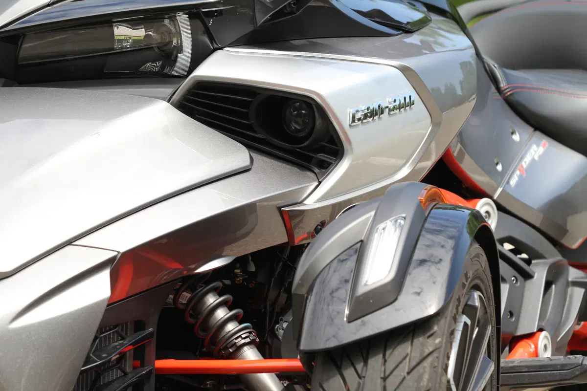 Can-Am Spyder F3-S (23)