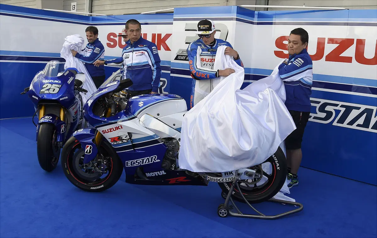 Suzuki GSX-R 750 30th Anniversary Limited Edition (4)