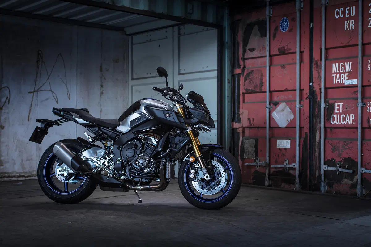 Yamaha MT-10 SP e Tourer Edition (16)