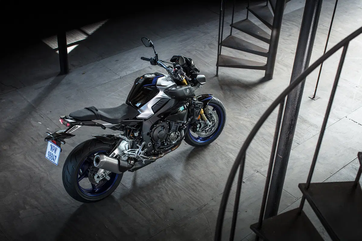 Yamaha MT-10 SP e Tourer Edition (14)