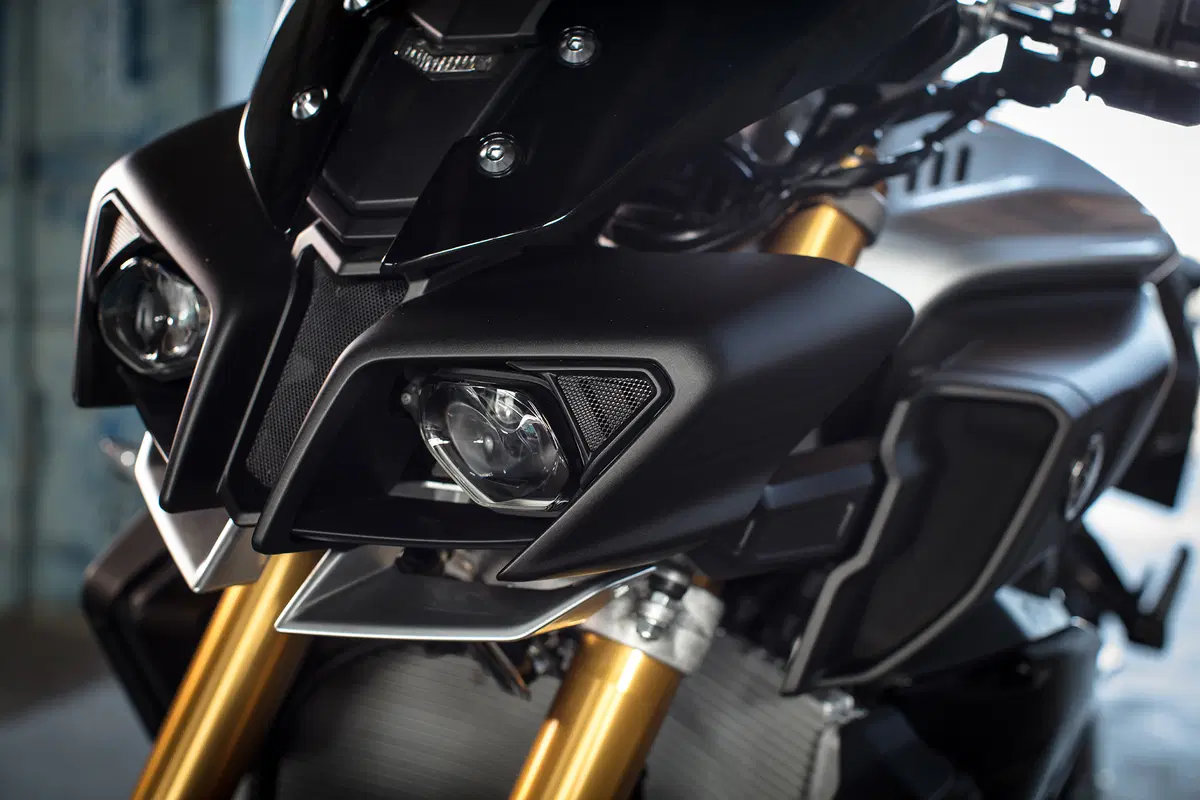 Yamaha MT-10 SP e Tourer Edition (17)