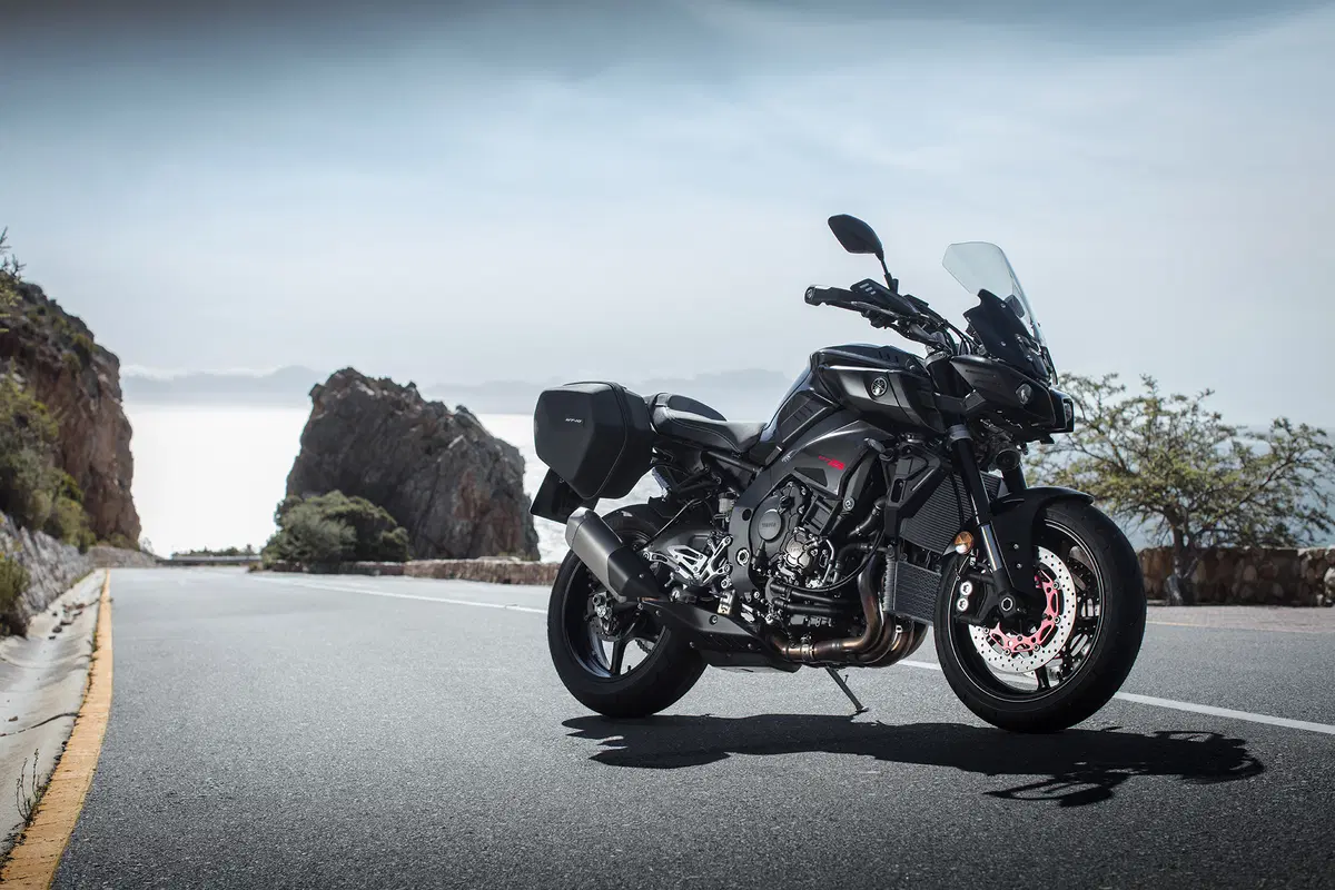 Yamaha MT-10 SP e Tourer Edition (33)