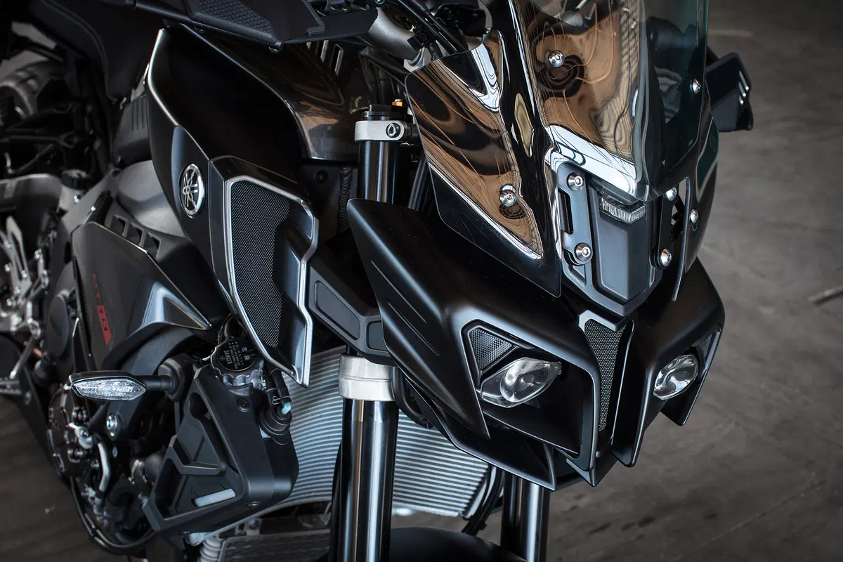 Yamaha MT-10 SP e Tourer Edition (35)