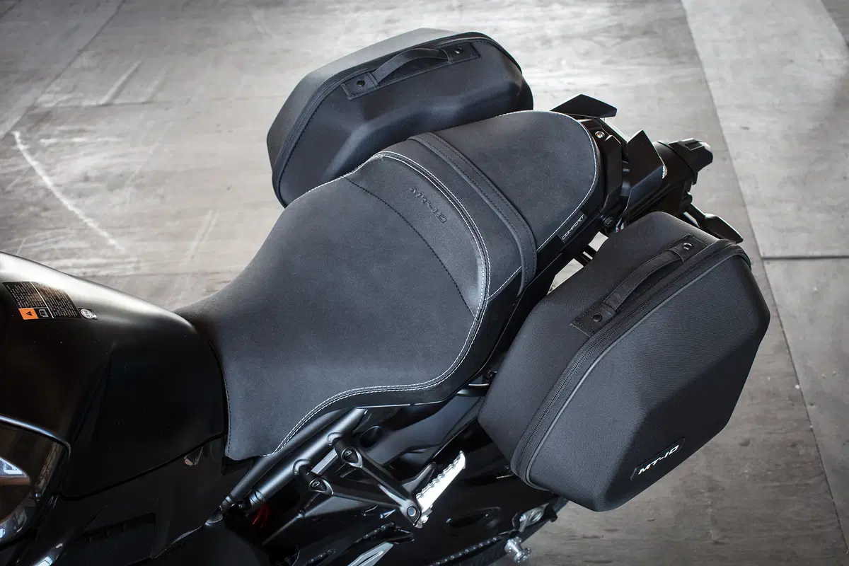 Yamaha MT-10 SP e Tourer Edition (43)