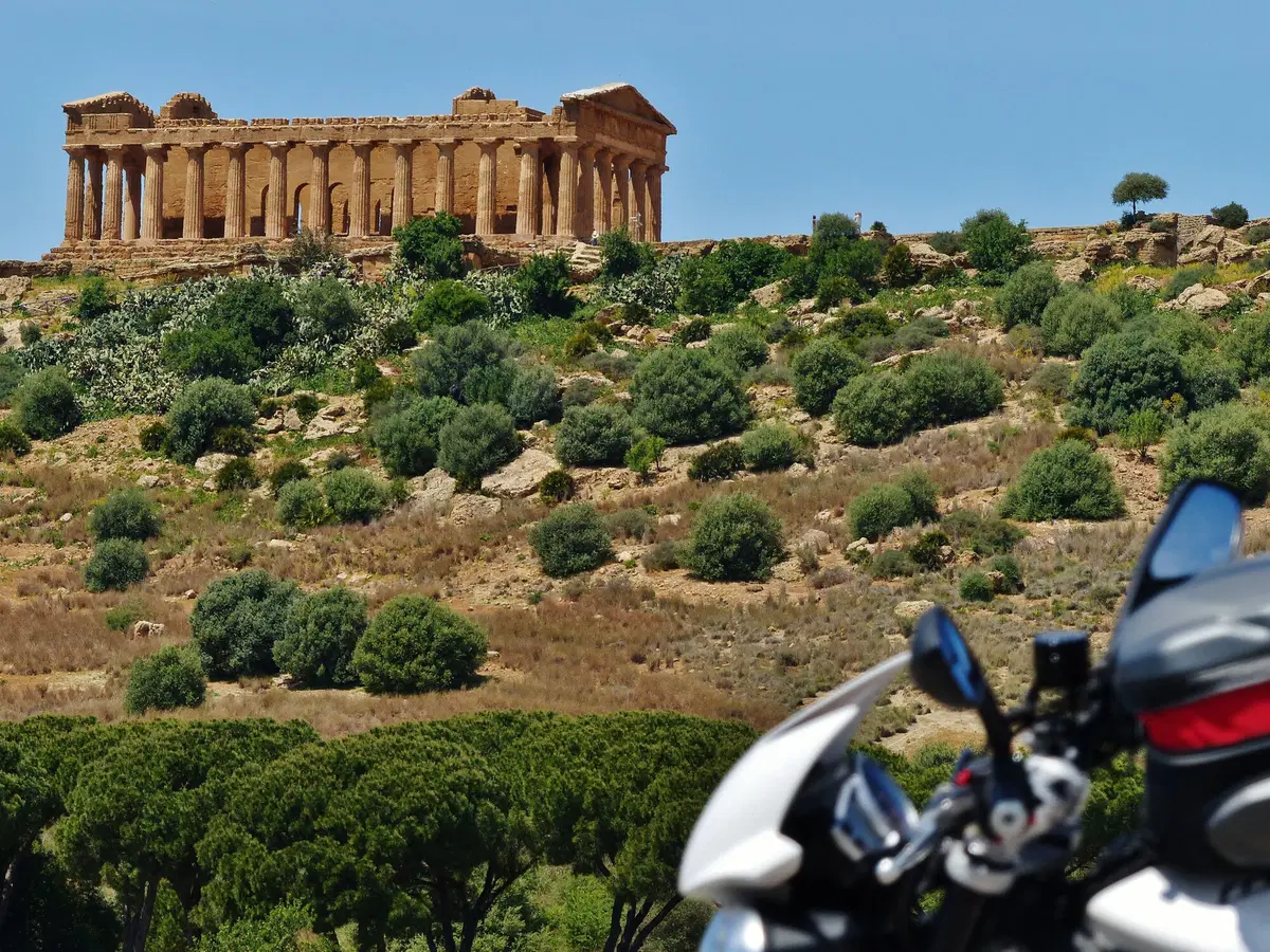 Viaggi in moto: magia in Sicilia (7)