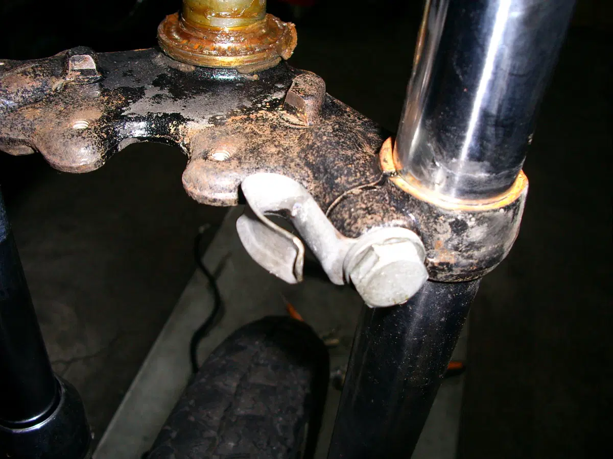 Restaurando, terza puntata: Yamaha XS-2 650 (20)