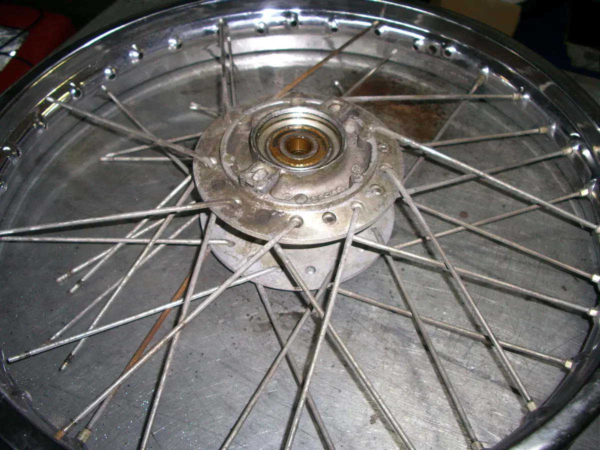 Restaurando, terza puntata: Yamaha XS-2 650 (23)