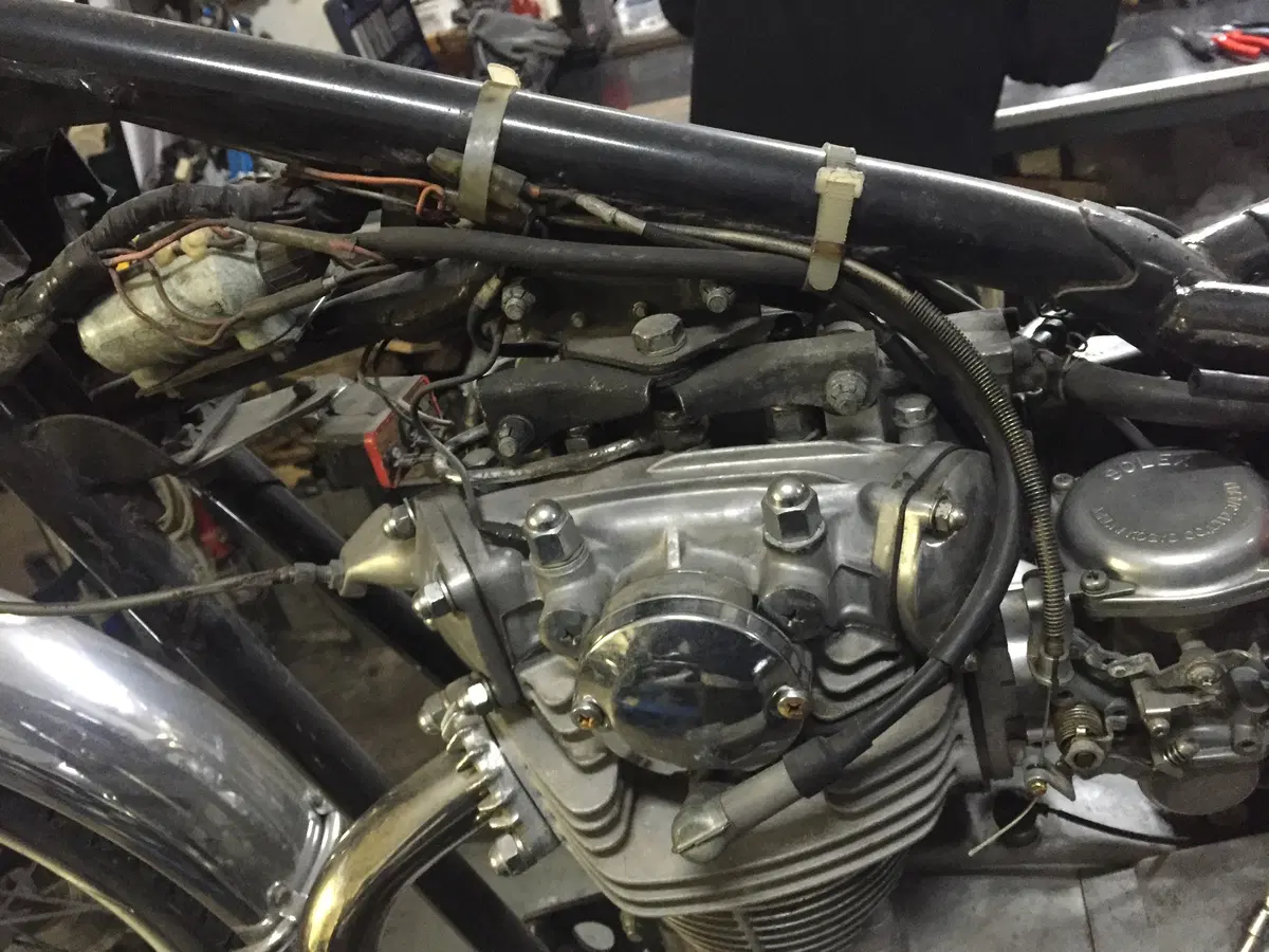 Restaurando, terza puntata: Yamaha XS-2 650 (6)