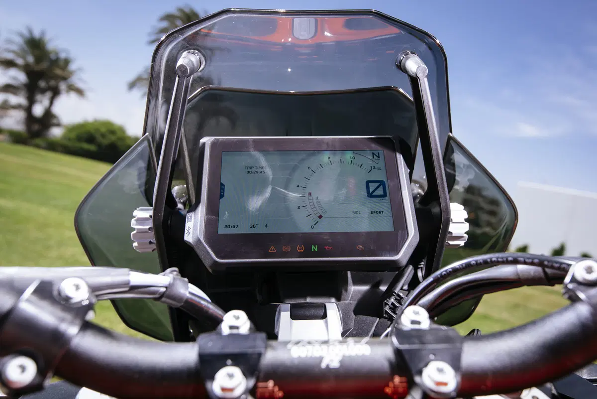 KTM 1290 Super Adventure R. La più potente del mondo! (10)