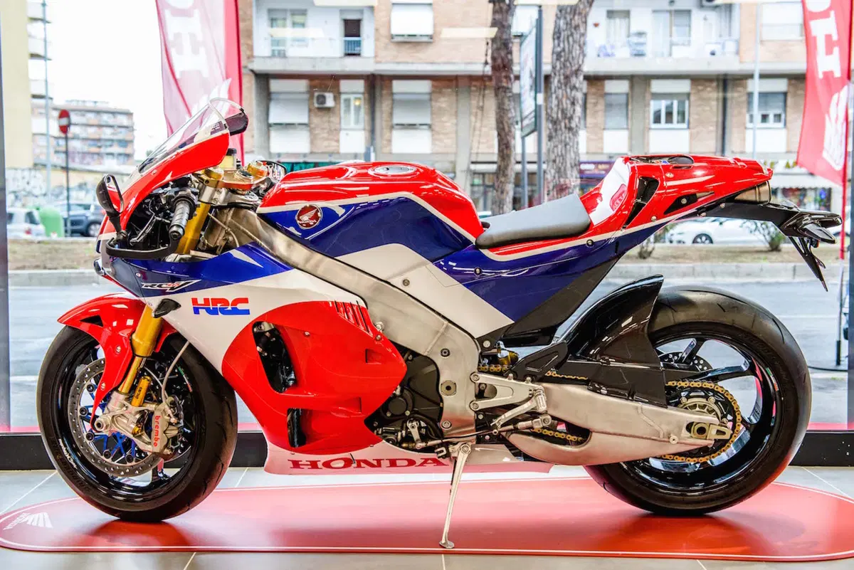 Moto Japan 99: nuova concessionaria Honda a Roma (12)