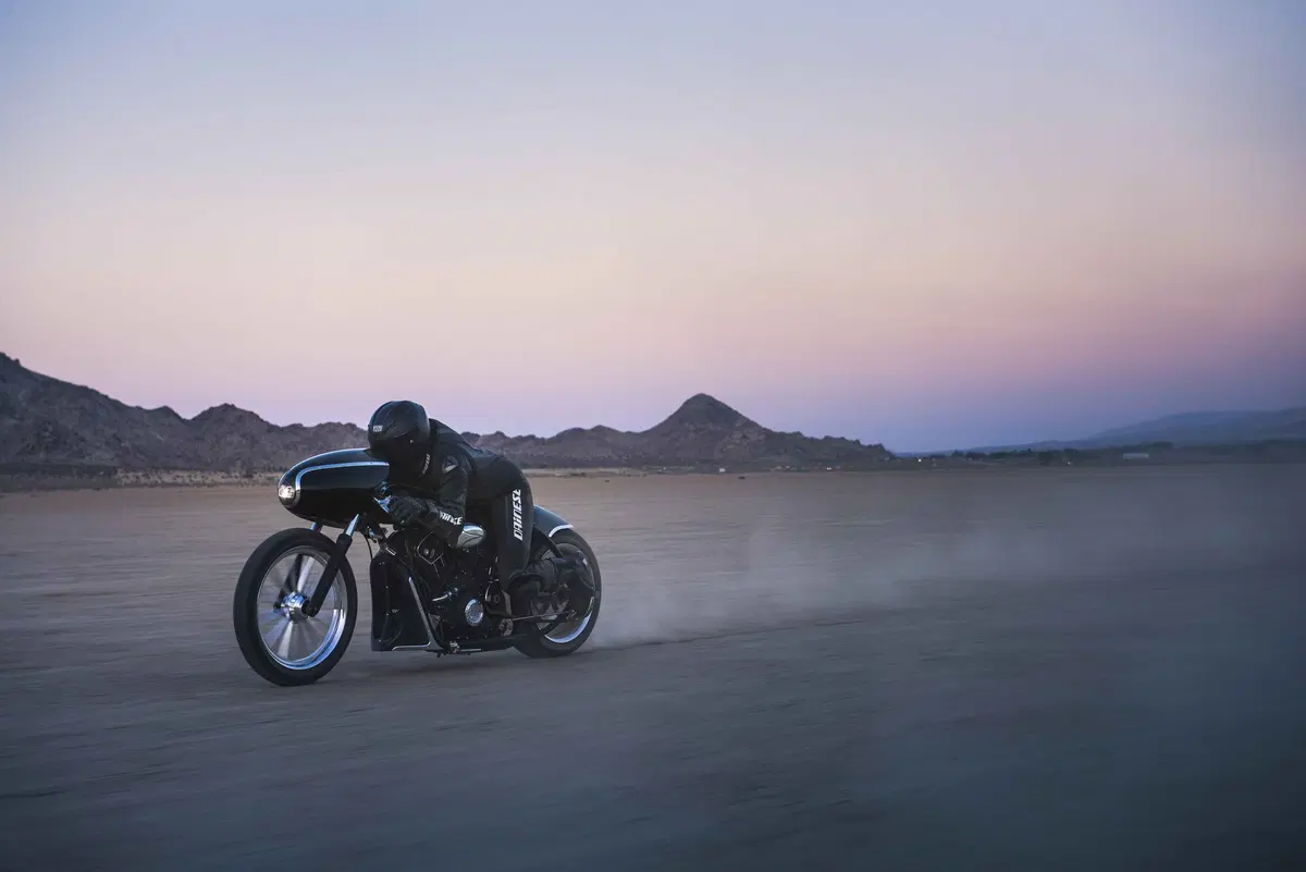 Indian Black Bullet Scout: il mito di Bonneville