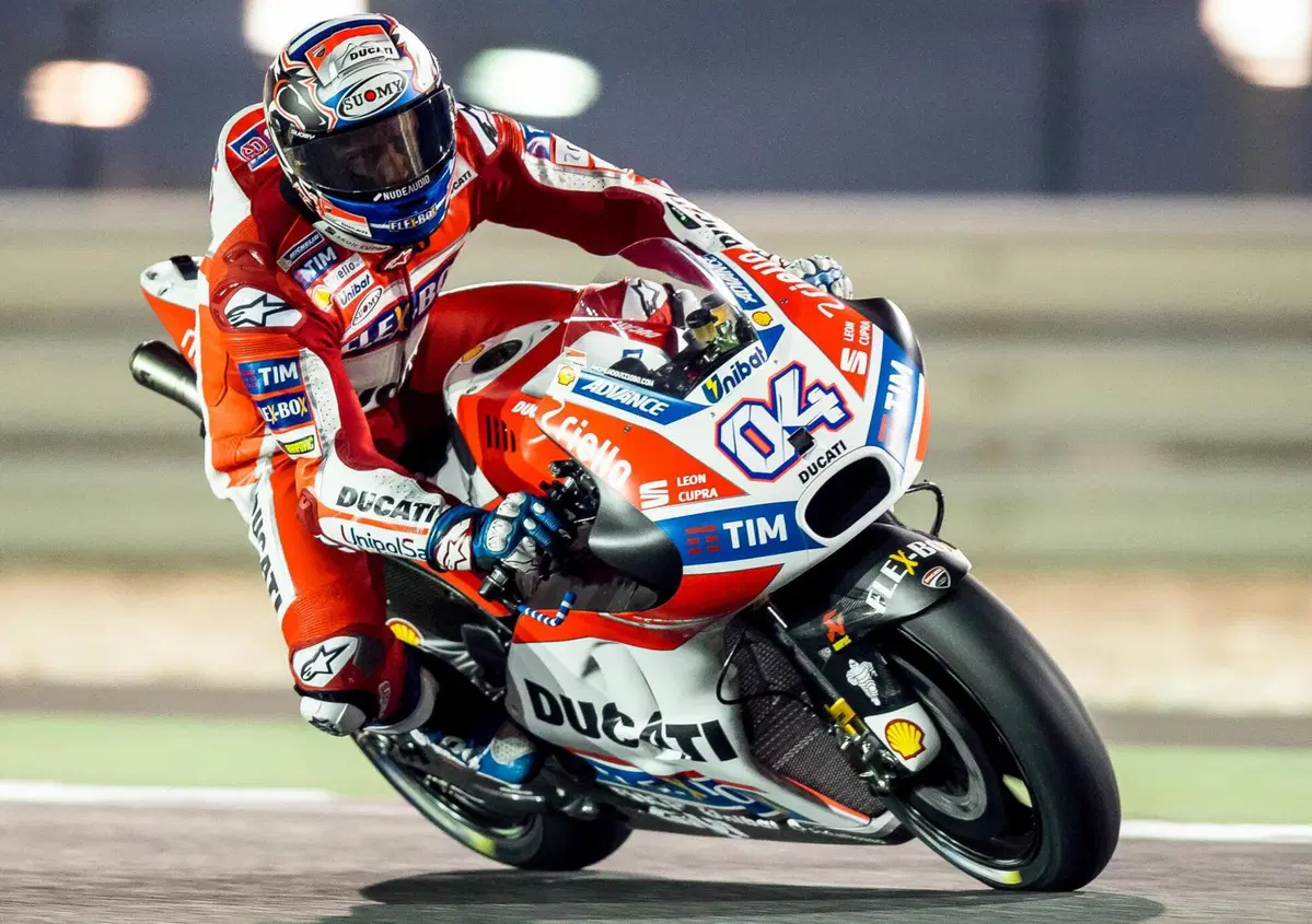 MotoGP 2017. Dovizioso: "Bene, ma...". Lorenzo: "Soddisfatto"