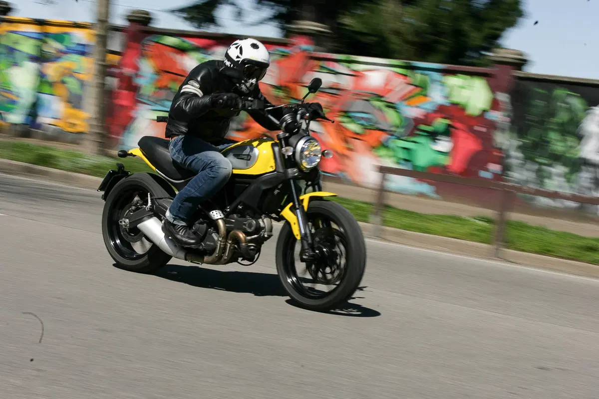 Ducati Scrambler Icon (5)