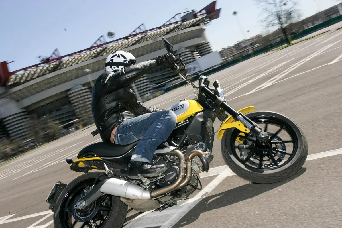 Ducati Scrambler Icon (3)